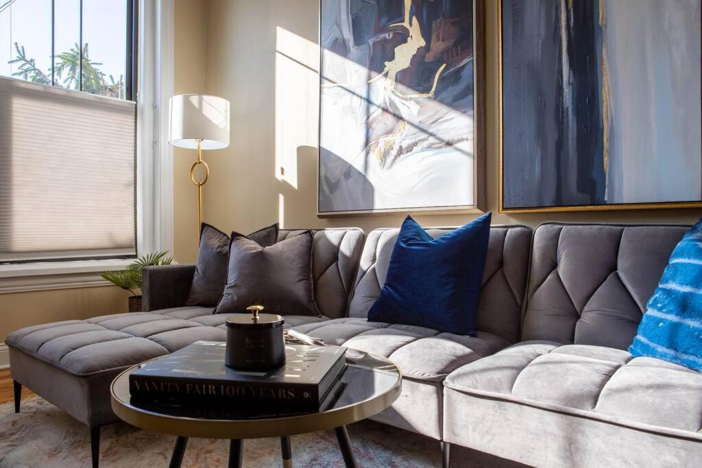 Getaway In The Heart Of Pilsen Chicago Apartment Exterior foto