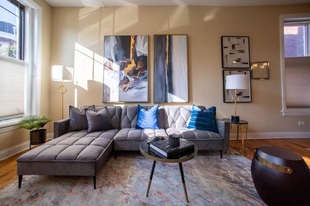 Getaway In The Heart Of Pilsen Chicago Apartment Exterior foto